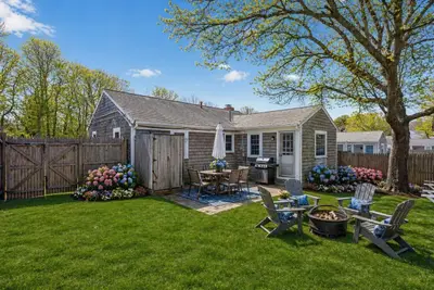 9 Mayflower Road, Yarmouth MA — view 3