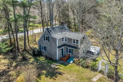 12 Snake Pond Road