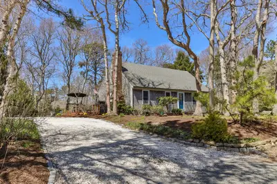 424 Holly Avenue, Brewster MA — view 2