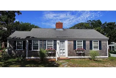 9 Ocean Park W, Unit 9, Dennis MA