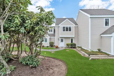 287 Fletcher Lane, Unit 287