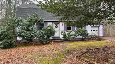 562 Skunknet Road, Barnstable MA — view 2