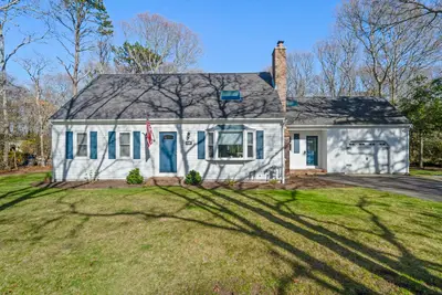 53 Sadys Lane, Falmouth MA — view 2