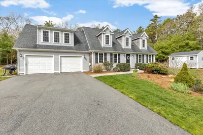 47 Crosswinds Way