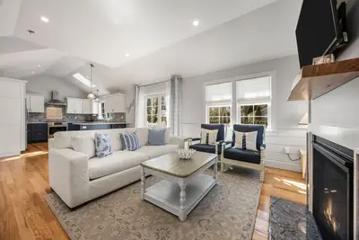 16 2nd, Unit 4, Barnstable MA — view 2
