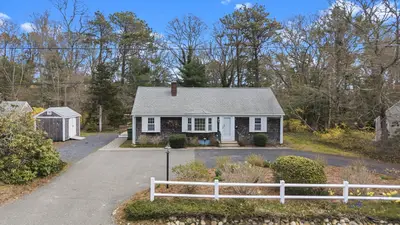 84 Hinckley Circle