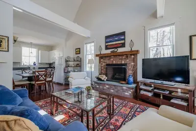 43 South Highland Road, Truro MA — view 3
