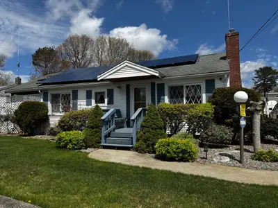 12 Winthrop Drive