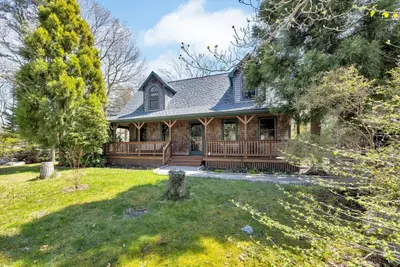 34 Hilltop Drive