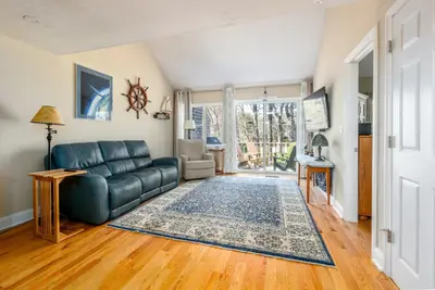 42 Oak Glen, Unit 42, Yarmouth MA — view 5