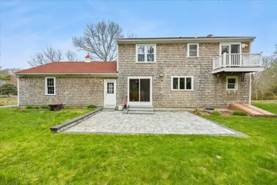 34 Windsor Way, Mashpee MA — view 4