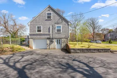 6 Sylvan Way, Yarmouth MA — view 3