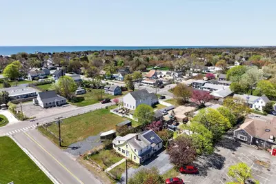 5 Pleasant Street, Unit A, Dennis MA — view 4