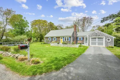 24 Acorn Drive, Barnstable MA — view 4