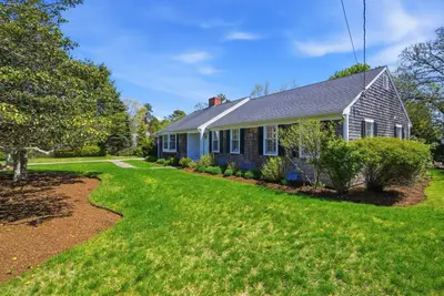 26 Camelot Road, Yarmouth MA — view 2