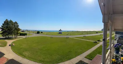 61 Ocean Avenue, Unit 4, Oak Bluffs MA — view 3