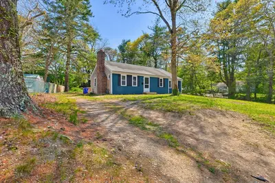 9 Scraggy Neck Road Extension, Bourne MA