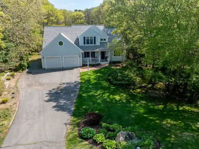 5 Summerwind Lane, Falmouth MA — view 2