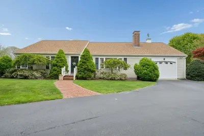 8 Viking Rock Drive