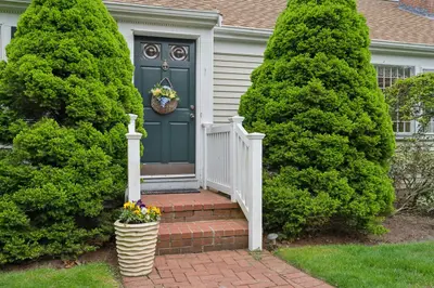 8 Viking Rock Drive, Yarmouth MA — view 3