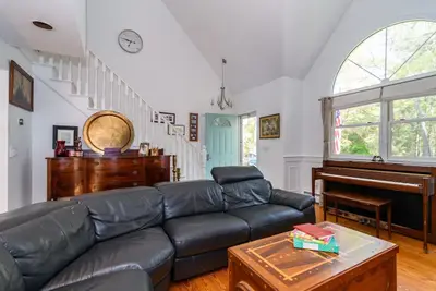 191 James Circle, Mashpee MA — view 5