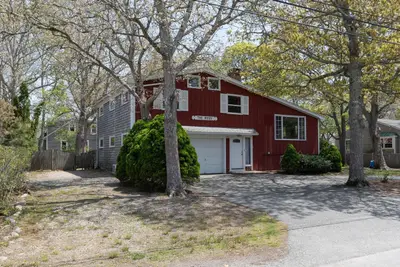 140 Buckwood Drive, Barnstable MA — view 2