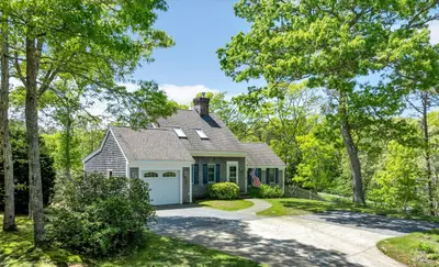 38 Shorewood Drive
