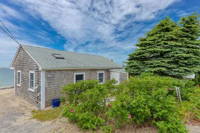 41 Seconsett Island Road
