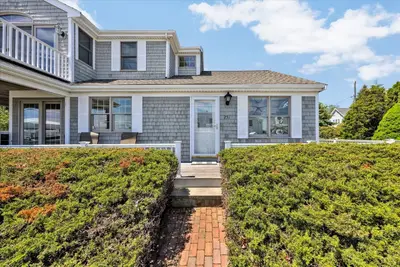 251 Scranton Avenue, Falmouth MA — view 4