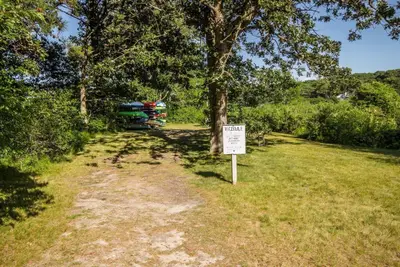 7 Ploughshare Lane, Oak Bluffs MA — view 3