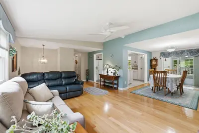 17 Briggs Avenue, Bourne MA — view 5