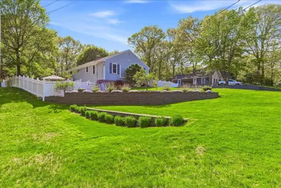 9 Woodridge Road, Sandwich MA — view 3