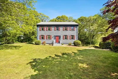 30 Seabreeze Drive