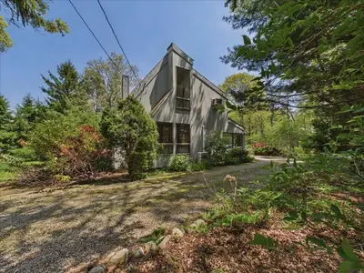 621 Locustfield Road, Falmouth MA — view 5