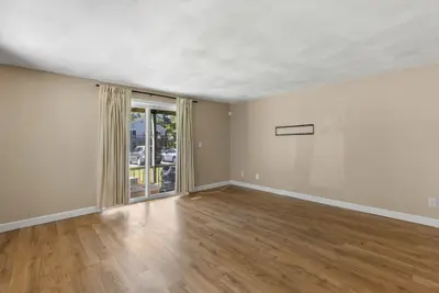 70 Cape Drive, Unit 8b, Mashpee MA — view 4