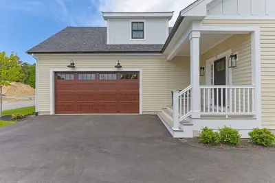 17 Josiah Path, Falmouth MA — view 3