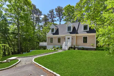 41 Little John Road, Falmouth MA — view 2