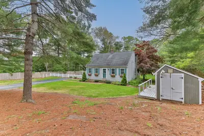 195 Knotty Pine Lane