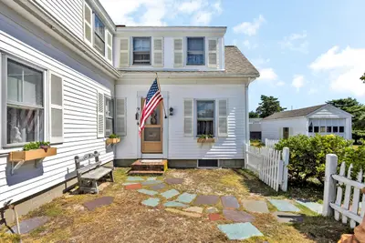 178 School Street, Dennis MA — view 3