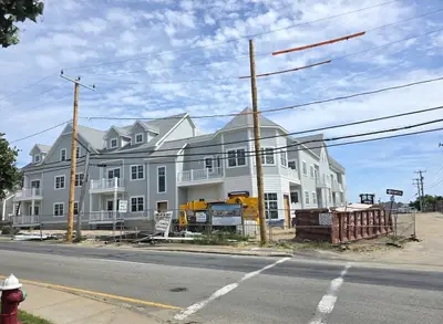 110 School Street E 202, Barnstable MA — view 3