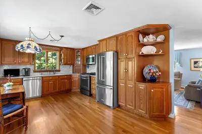 45 Sierra Way, Yarmouth MA — view 4