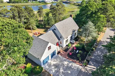 19 Aunt Debbys Road, Dennis MA — view 5