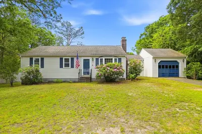 9 Deerfield Road, Yarmouth MA — view 2