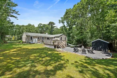 35 Braeburn Court, Falmouth MA — view 4
