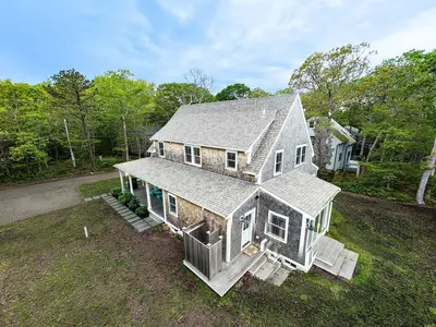 28 Grovedale Road, Oak Bluffs MA — view 2