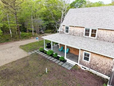 28 Grovedale Road, Oak Bluffs MA — view 3
