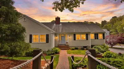 240 Riverview Drive, Chatham MA — view 3