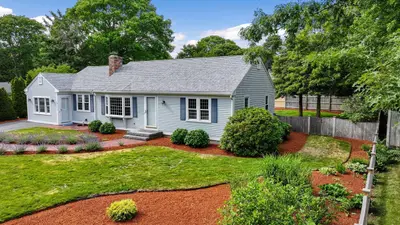 106 White Rock