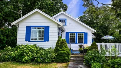 5 Hamlin, Falmouth MA — view 2