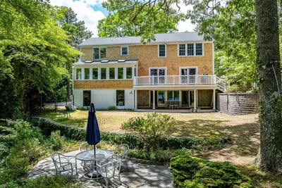 8 Winstons Path, Dennis MA — view 3